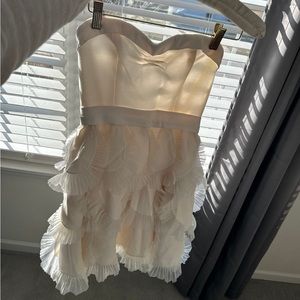 BCBG Maxazria white strapless ruffle dress Size 0